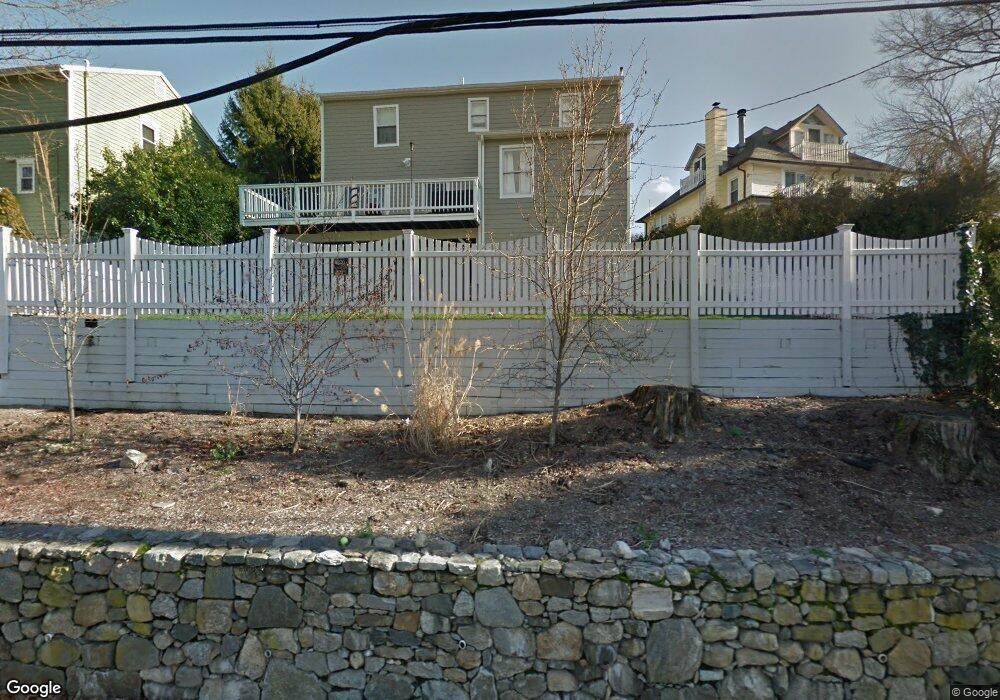 270 Rowayton Ave, Norwalk, CT 06853 - photo 1