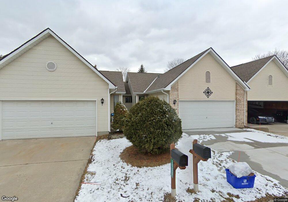 1036 Toni Dr, Davison, MI 48423 - photo 1