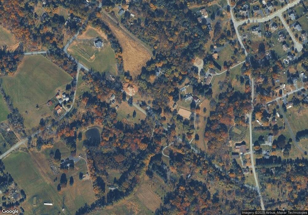 281 Saw Mill Rd, Pottstown, PA 19465 - photo 1