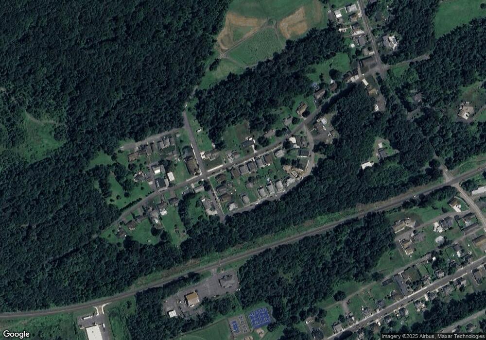 285 Vandermark Rd, Nanticoke, PA 18634 - photo 1