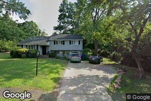 31 Walker Ave, Closter, NJ 07624