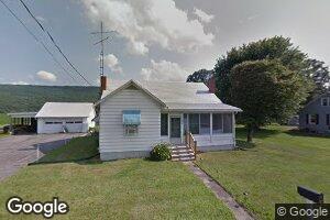 92 Juniata St, Thompsontown, PA 17094