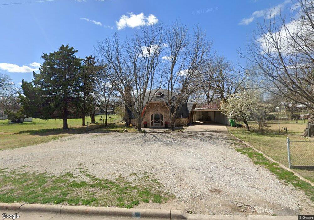 505 Fair Ave, Gainesville, TX 76240 - photo 1