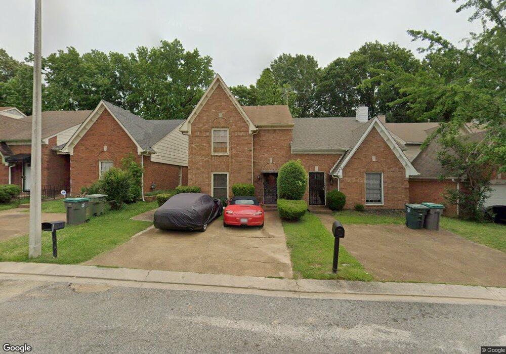 3570 Bishops Gate Dr, Memphis, TN 38115 - photo 1