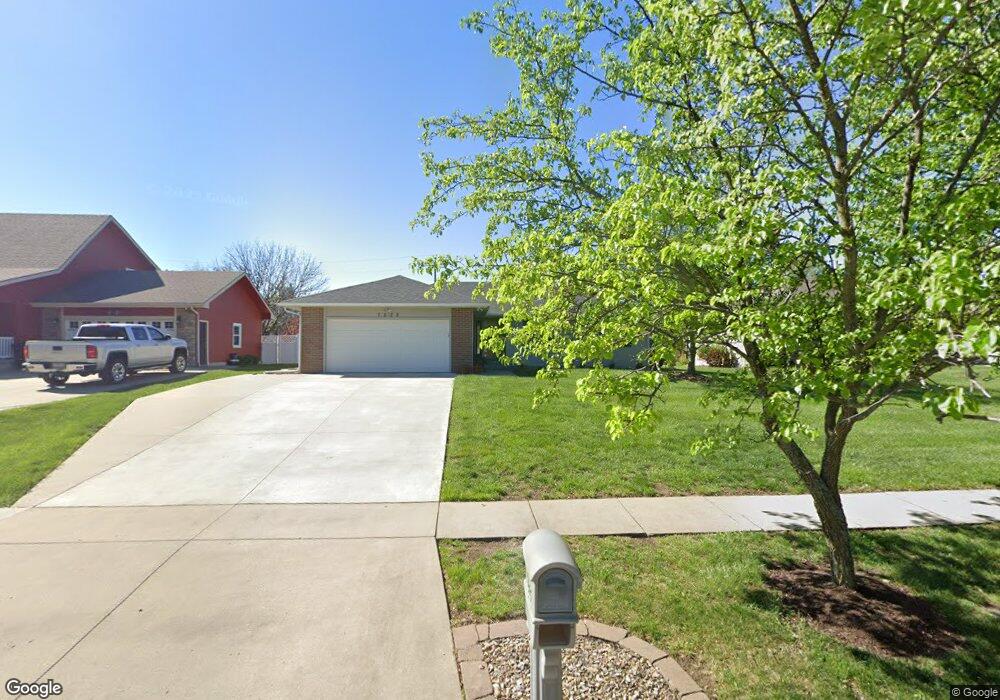 7225 SW Cannock Chase Rd, Topeka, KS 66614 - photo 1