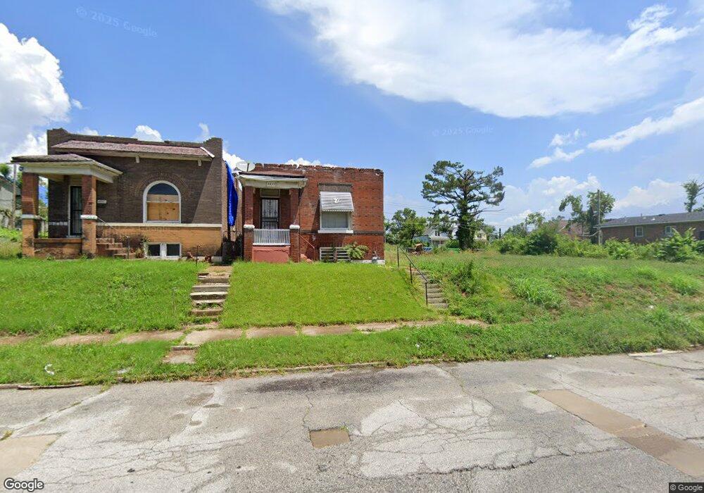 4439 Lee Ave, Saint Louis, MO 63115 - photo 1