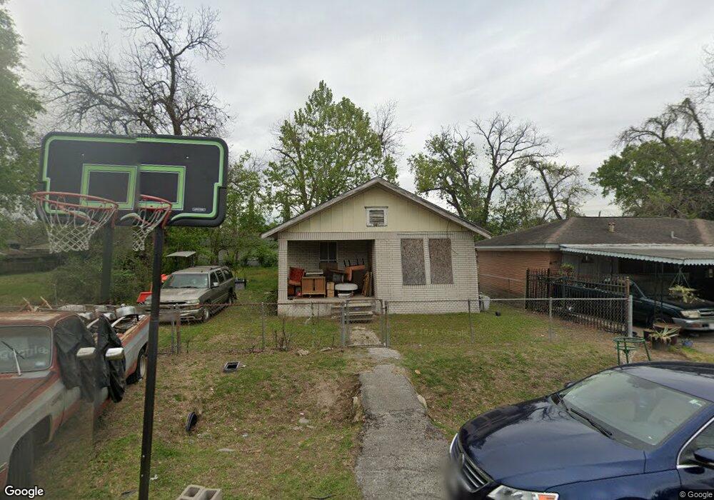 964 Lucky St unit A/B, Houston, TX 77088 - photo 1