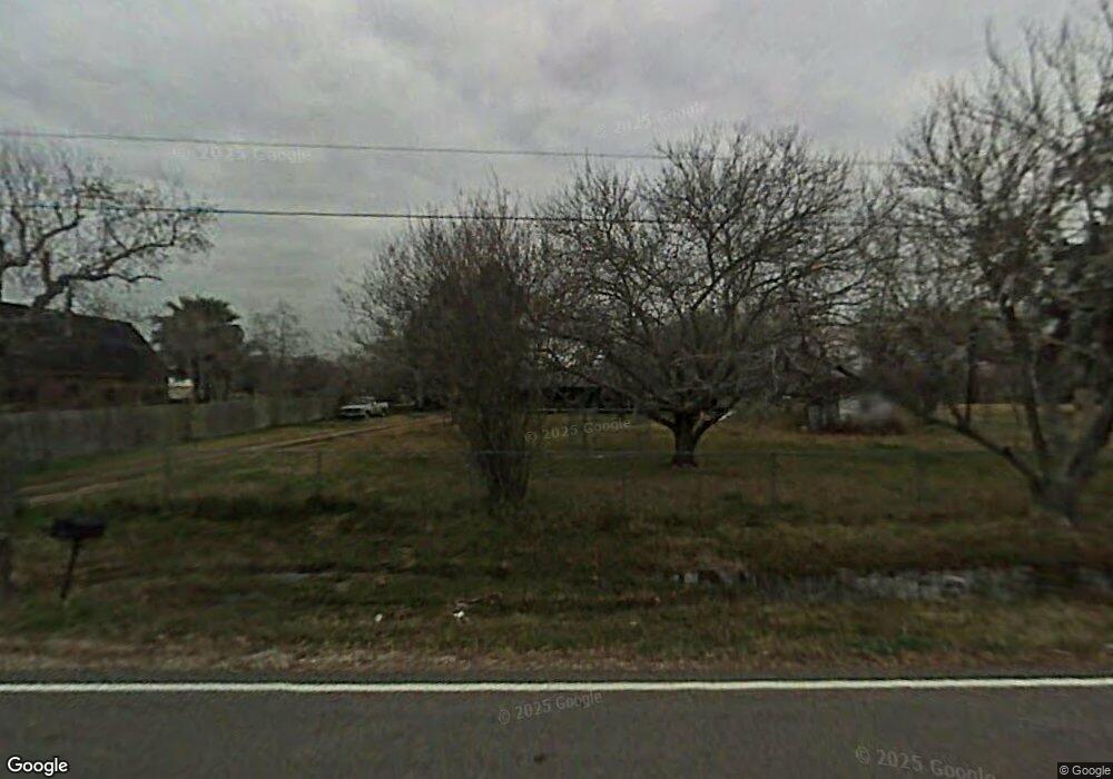 8812 Crestmont Dr, Manvel, TX 77578 - photo 1