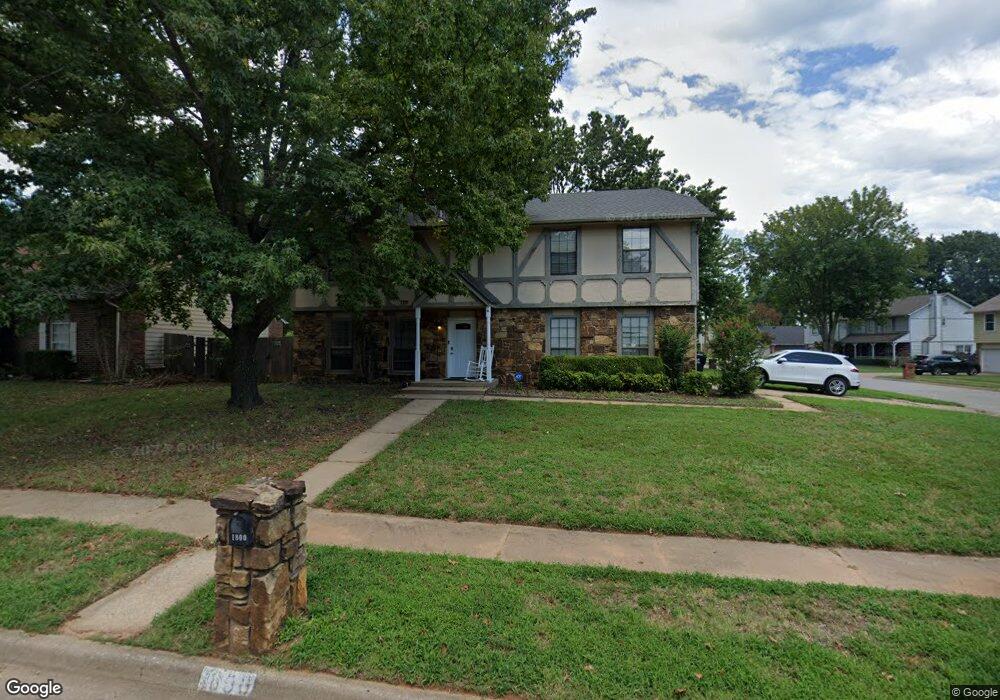 1800 W Hot Springs St S, Broken Arrow, OK 74011 - photo 1