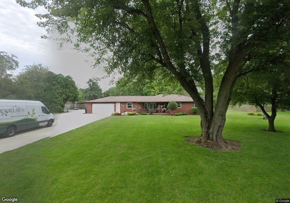 810 Whitmore St, Anderson, IN 46012 - photo 1
