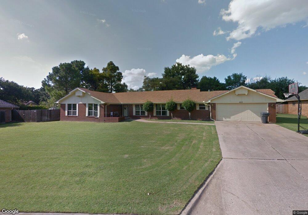 2219 Ridgeway St, Ardmore, OK 73401 - photo 1