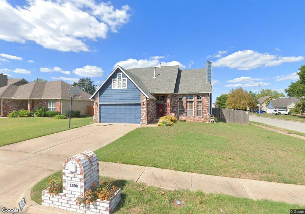1500 W Fulton Place, Broken Arrow, OK 74012 - photo 1