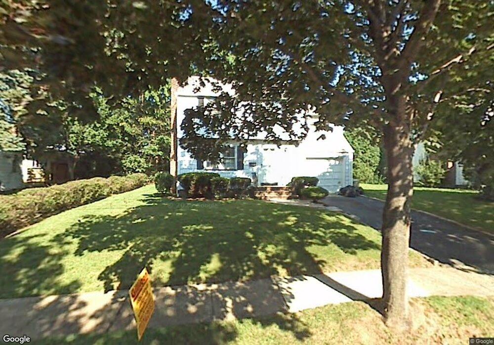 136 Birchwood Rd, Linden, NJ 07036 - photo 1