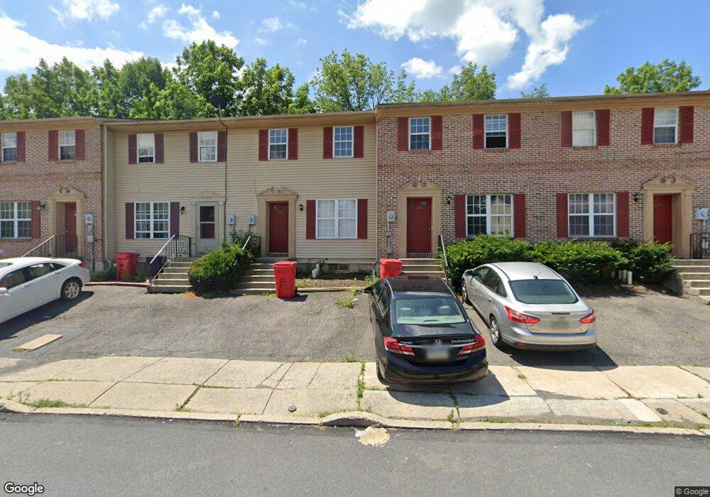 422 Old Forge Dr, Bath, PA 18014 - photo 1