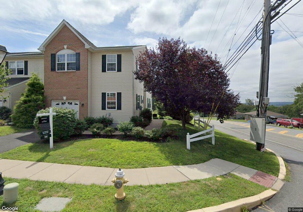 12 Stone Hill Dr, Pottstown, PA 19464 - photo 1