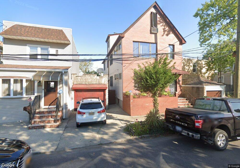 6811 59th Rd unit 2, Maspeth, NY 11378 - photo 1