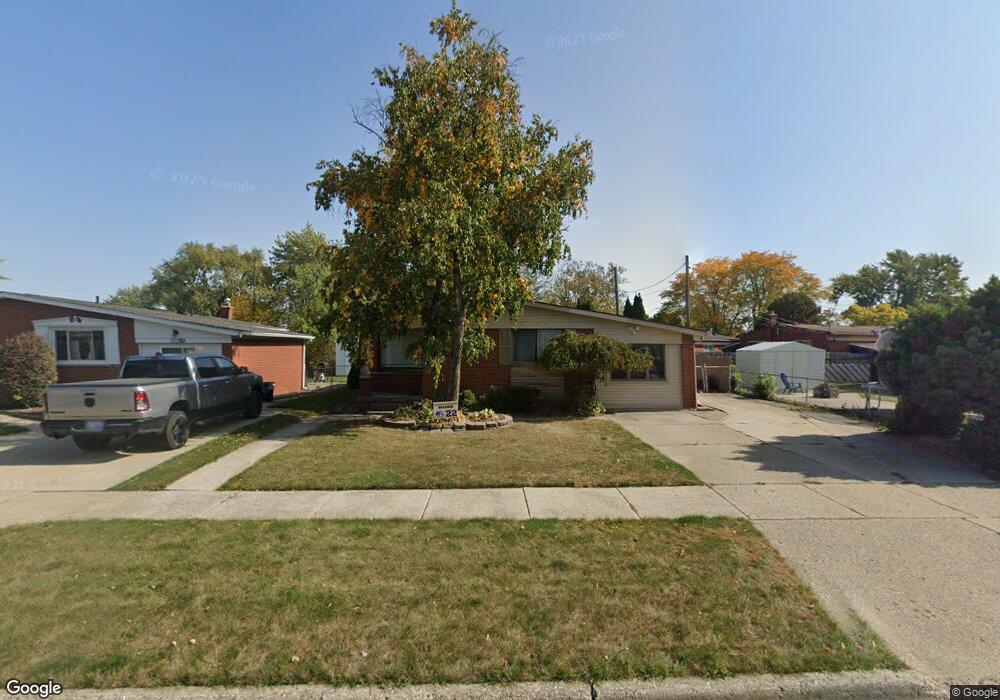 30436 J Carls St, Roseville, MI 48066 - photo 1