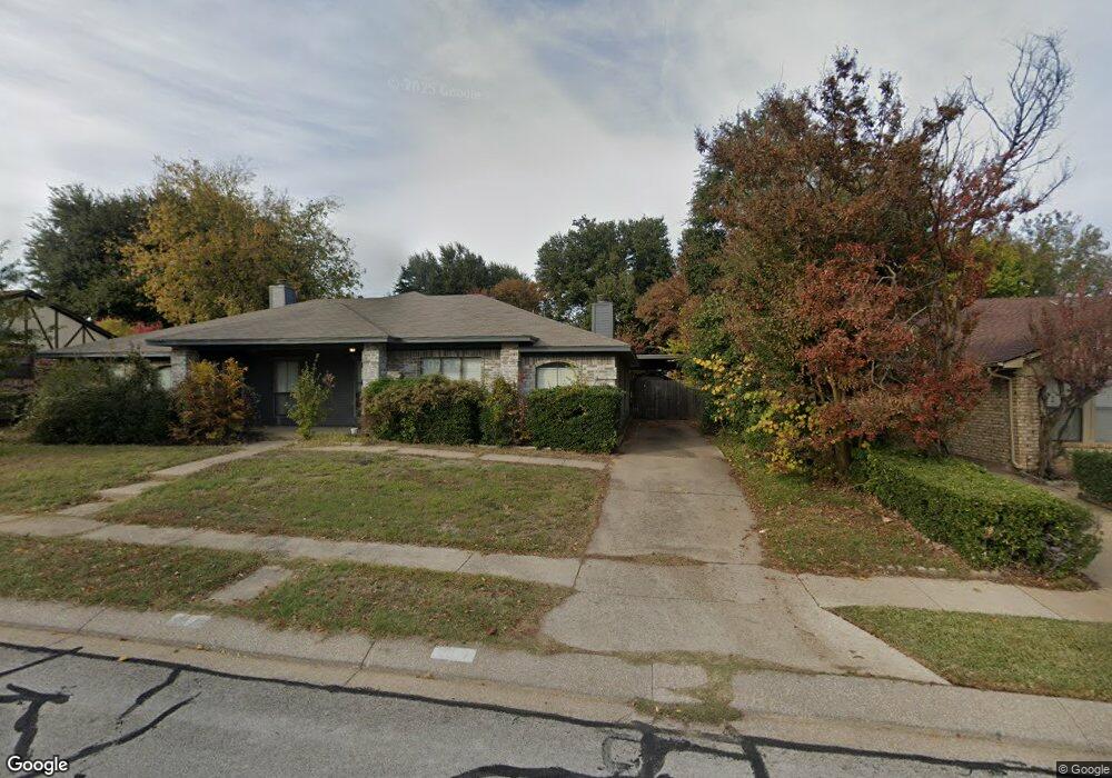 2337 Aquaduct Dr, Bedford, TX 76022 - photo 1