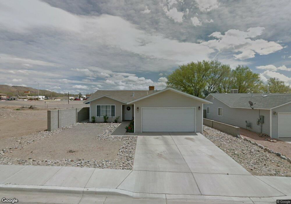 110 Valle Vista Dr, Farmington, NM 87401 - photo 1