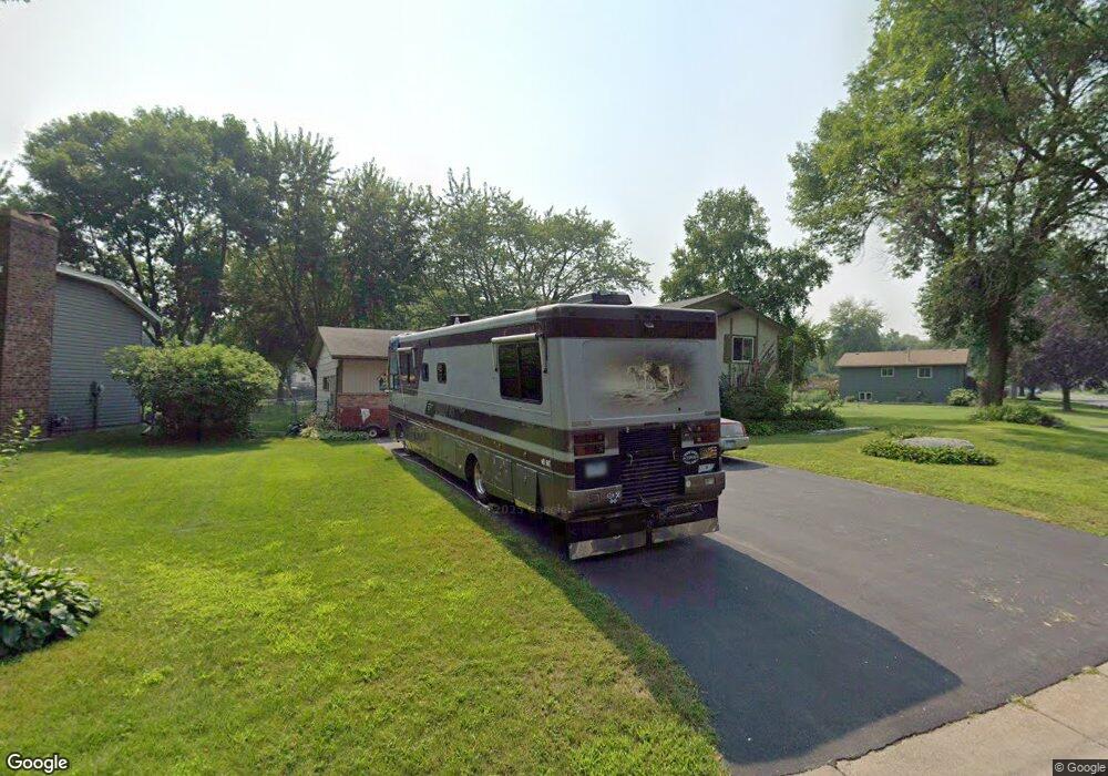 11281 100th Place N, Maple Grove, MN 55369 - photo 1