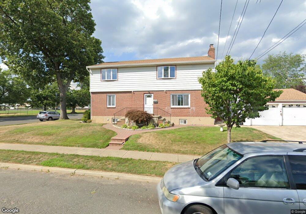 906 Polk Ave, Franklin Square, NY 11010 - photo 1