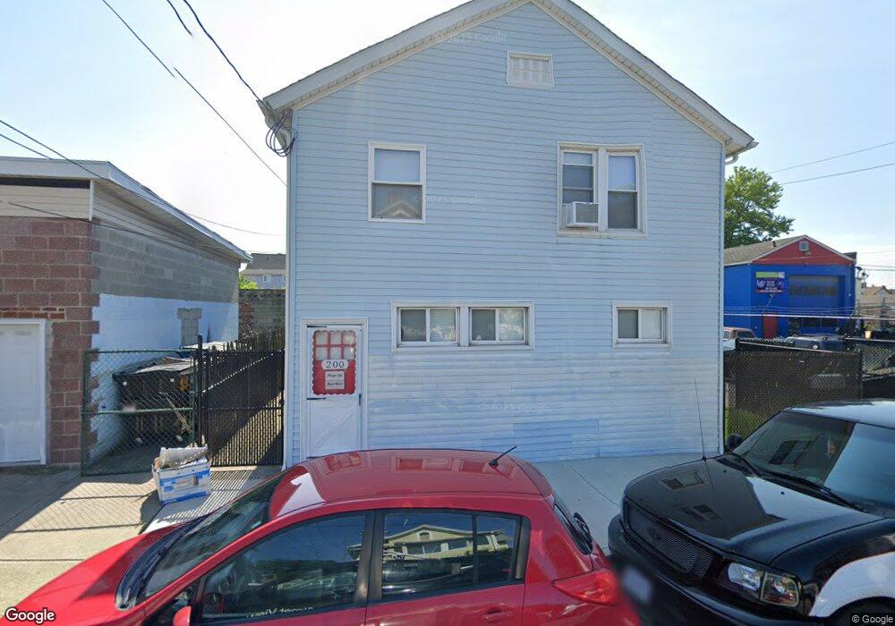 200 Linen Ave, Bridgeport, CT 06604 - photo 1