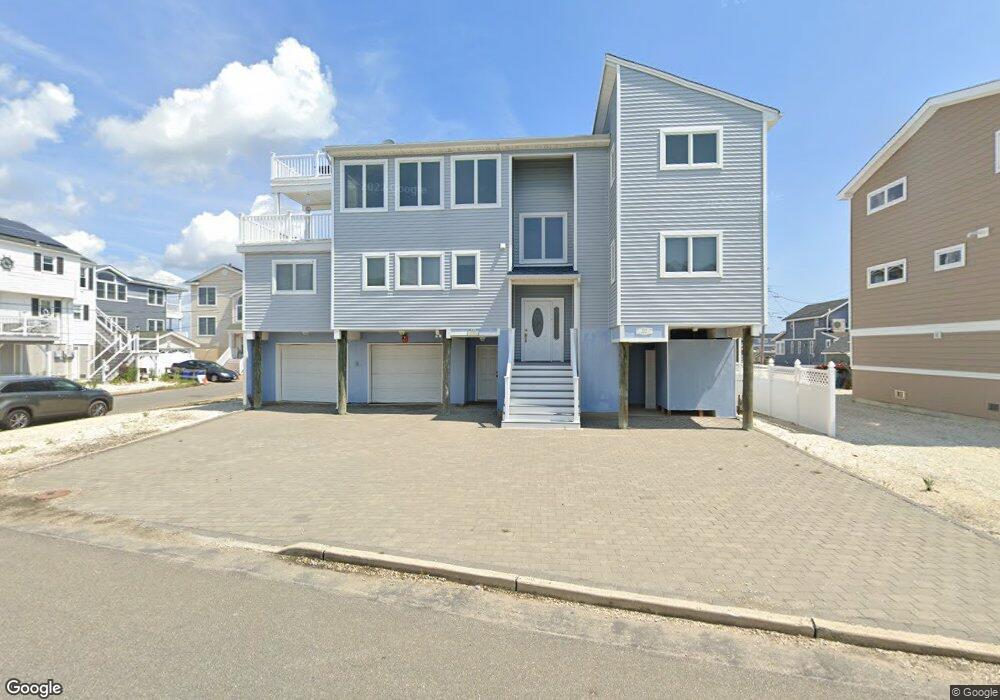 227 W 27th St, Ship Bottom, NJ 08008 - photo 1