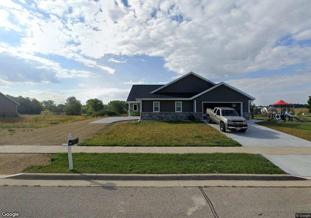 864 Oregon Parks Ave, Oregon, WI 53575 - photo 1