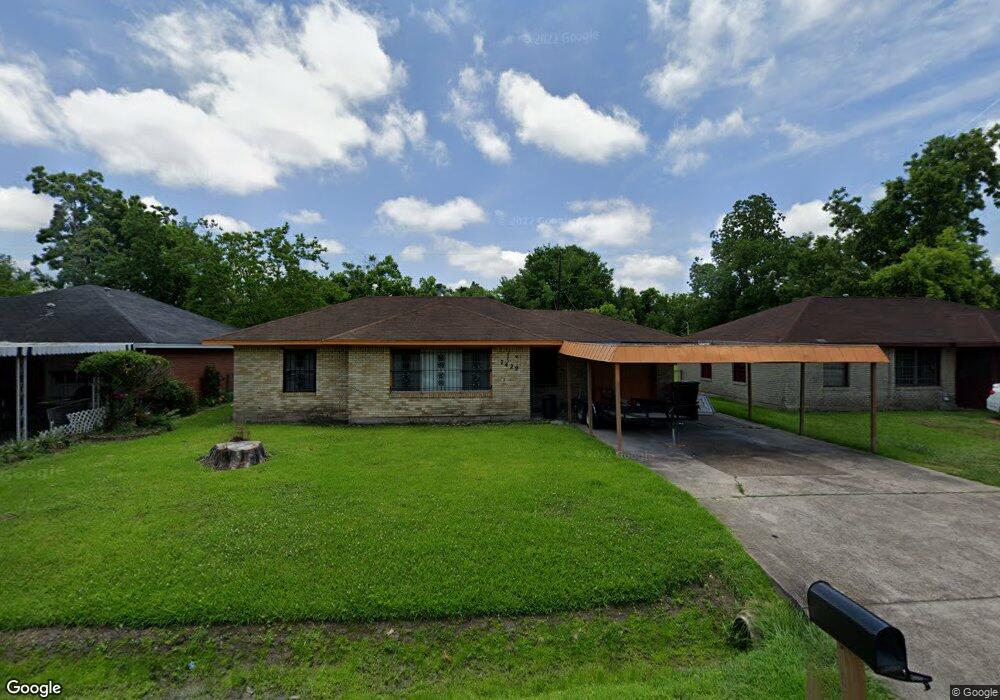 7422 Miley St, Houston, TX 77028 - photo 1