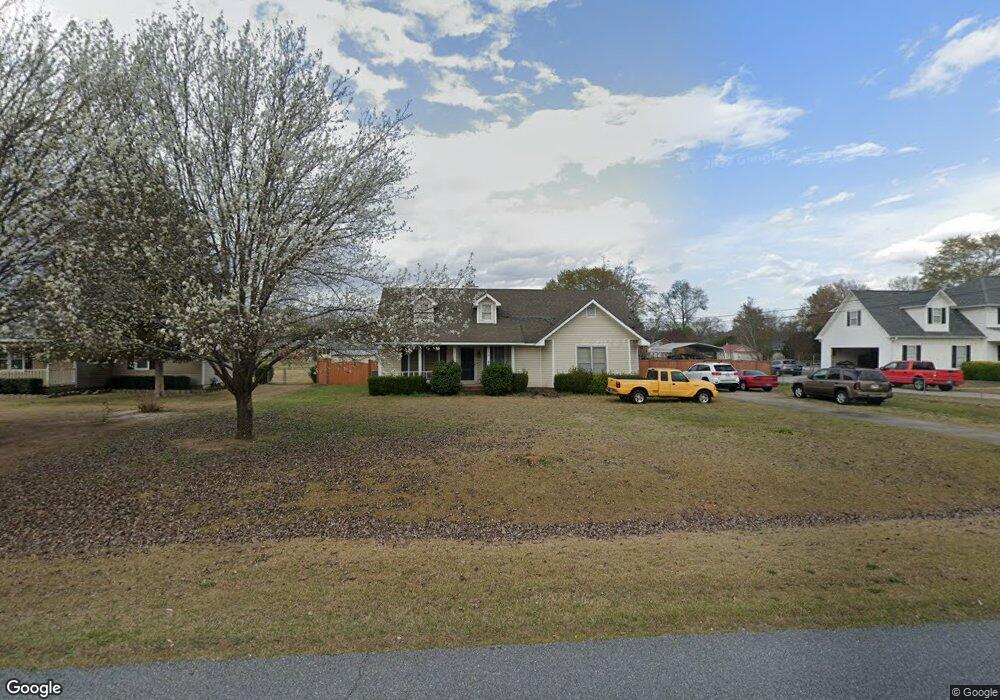 2907 Regina Dr, Macon, GA 31216 - photo 1