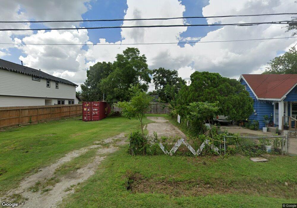 5019 Birchmont Dr, Houston, TX 77091 - photo 1