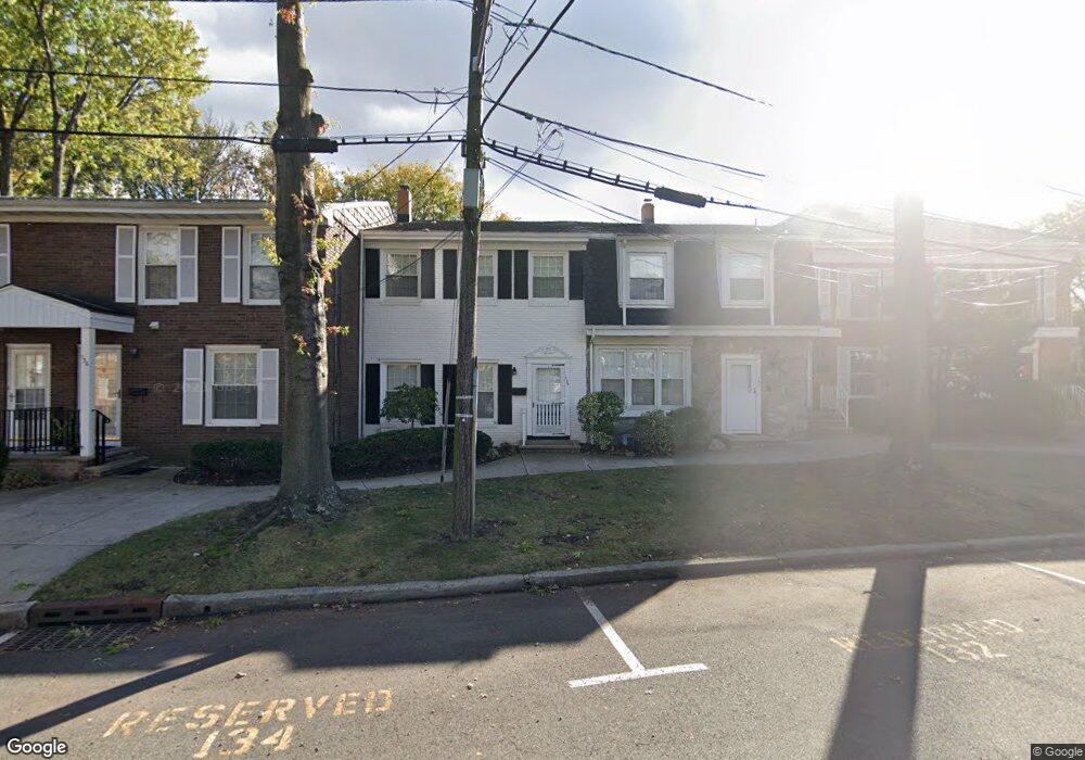 134 Howell Ave, Fords, NJ 08863 - photo 1