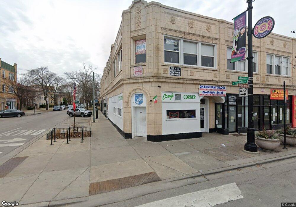 2733 W Devon Ave, Chicago, IL 60659 - photo 1
