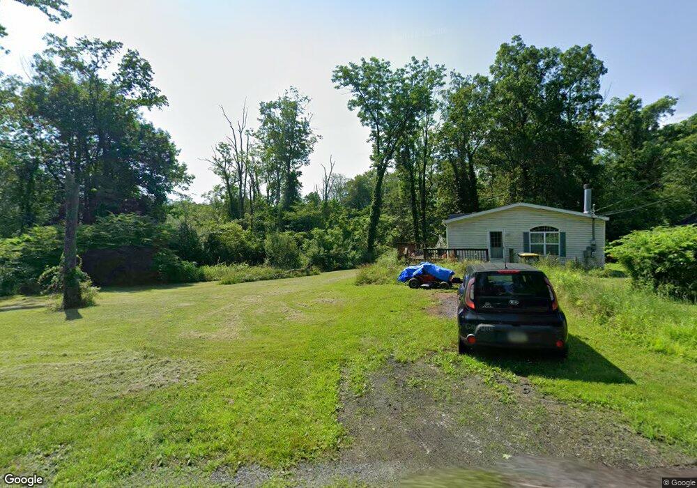 2059 Bushkill Center Rd, Bath, PA 18014 - photo 1