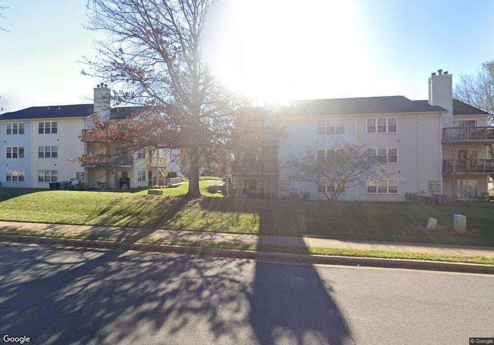 215 Fernwood Place C, Warrenton, VA 20186 - photo 1