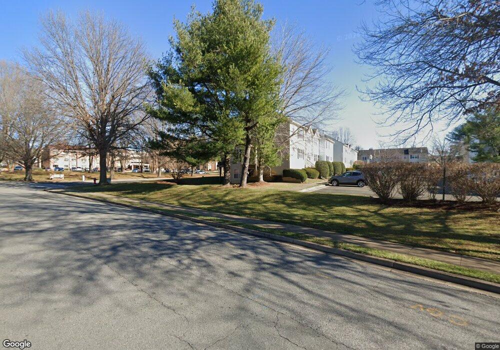 219 Fernwood Place B, Warrenton, VA 20186 - photo 1