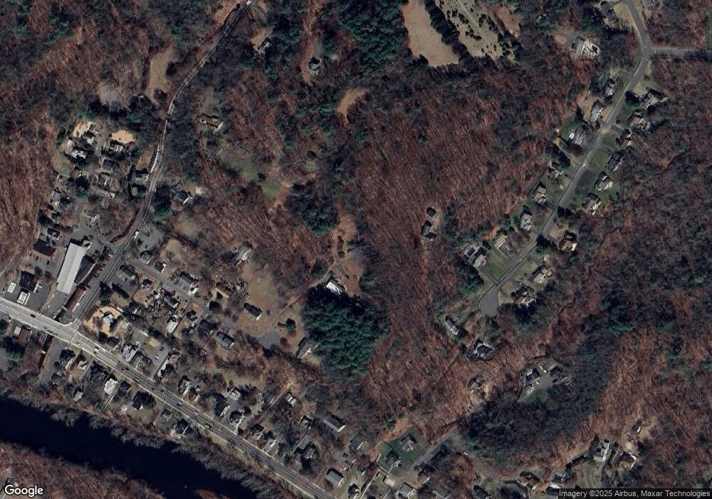 15 Chaucer Ct, Unionville, CT 06085 - photo 1