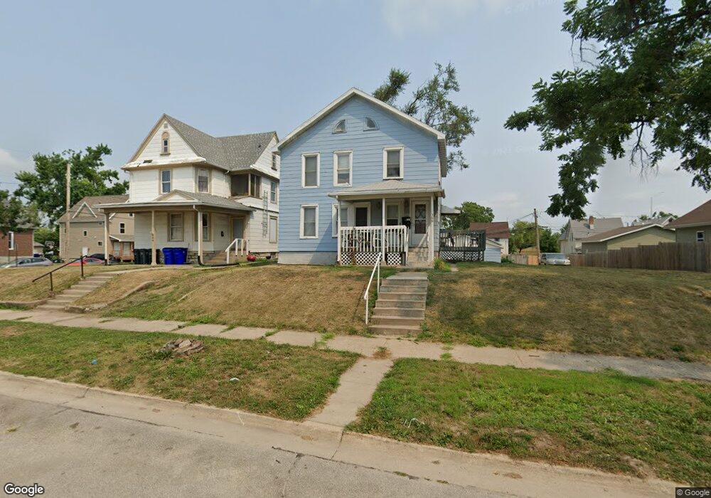 366 7th Ave SW, Cedar Rapids, IA 52404 - photo 1