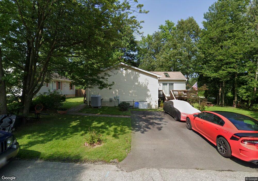 8135 Parkway Rd, Clearwater Beach, MD 21226 - photo 1