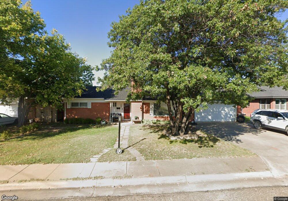 107 Amherst Ave, Dumas, TX 79029 - photo 1