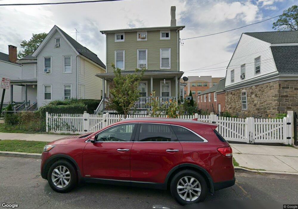 218 Hale St, New Brunswick, NJ 08901 - photo 1