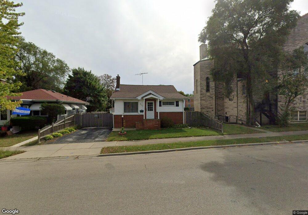 411 W Glen Flora Ave, Waukegan, IL 60085 - photo 1