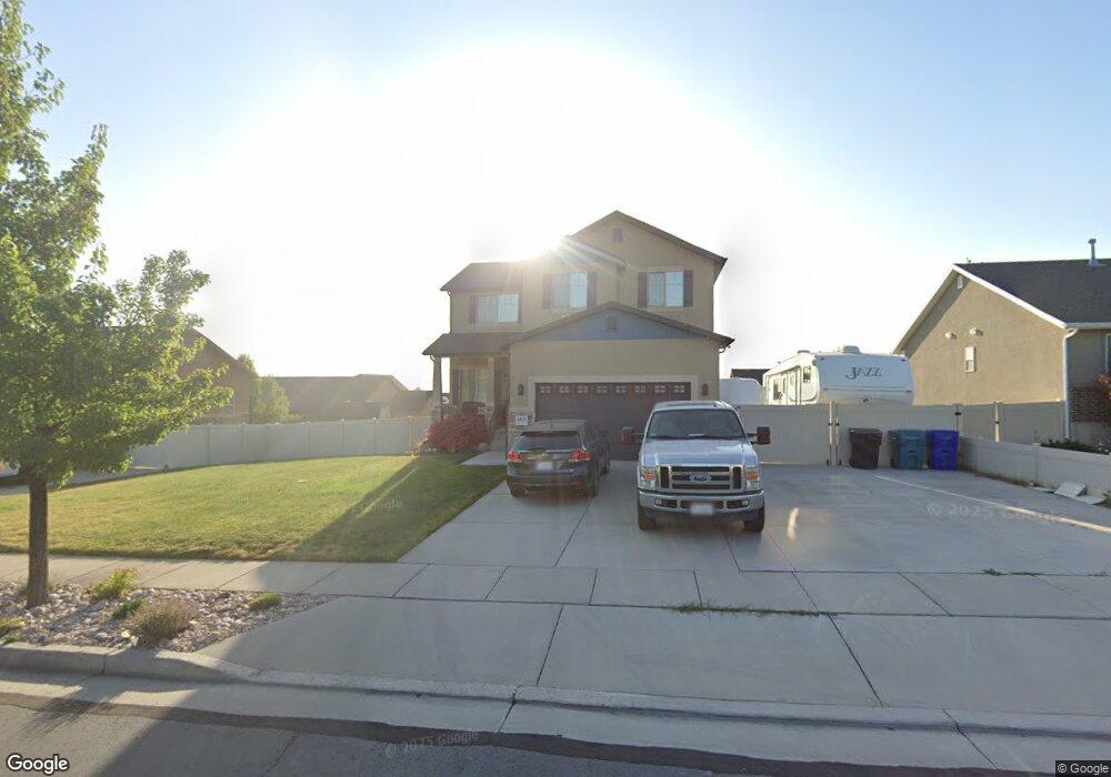 8439 S Snow Canyon Dr, West Jordan, UT 84081 - photo 1