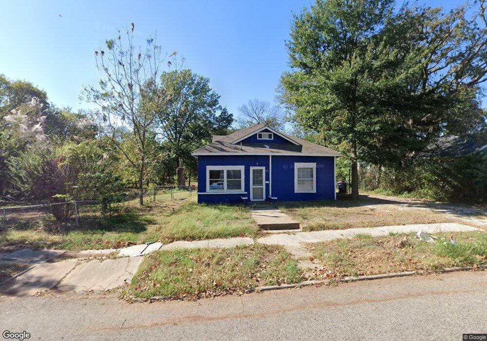 934 N Beard Ave, Shawnee, OK 74801 - photo 1