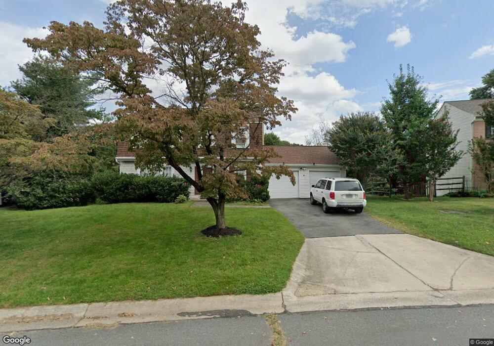 11033 Rutledge Dr, North Potomac, MD 20878 - photo 1