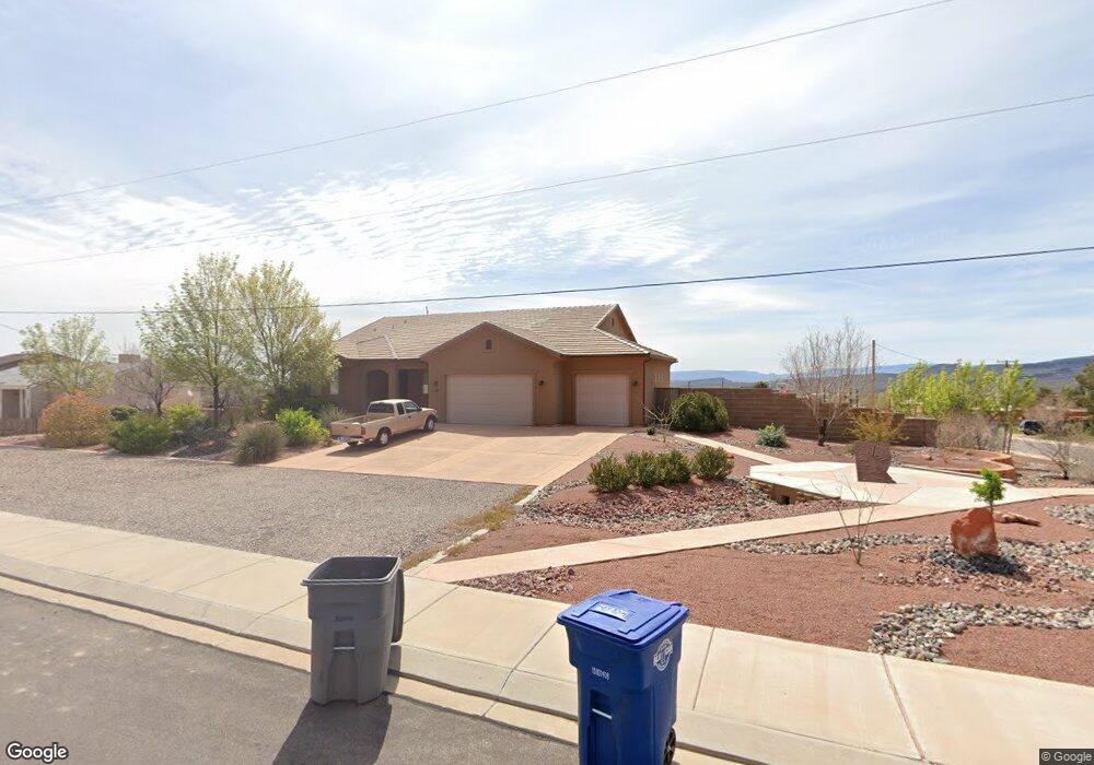112 E 300 N, Ivins, UT 84738 - photo 1