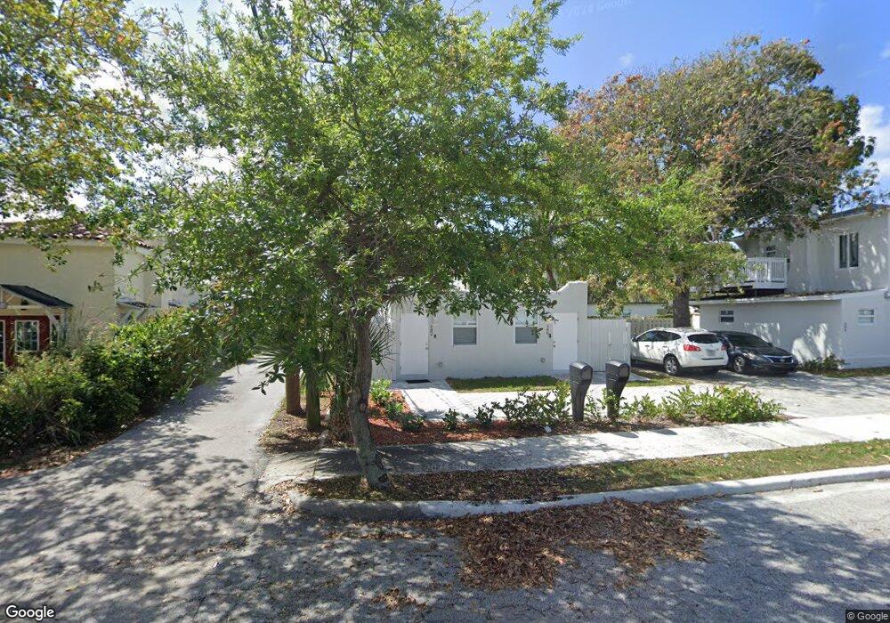 582 34th St, West Palm Beach, FL 33407 - photo 1