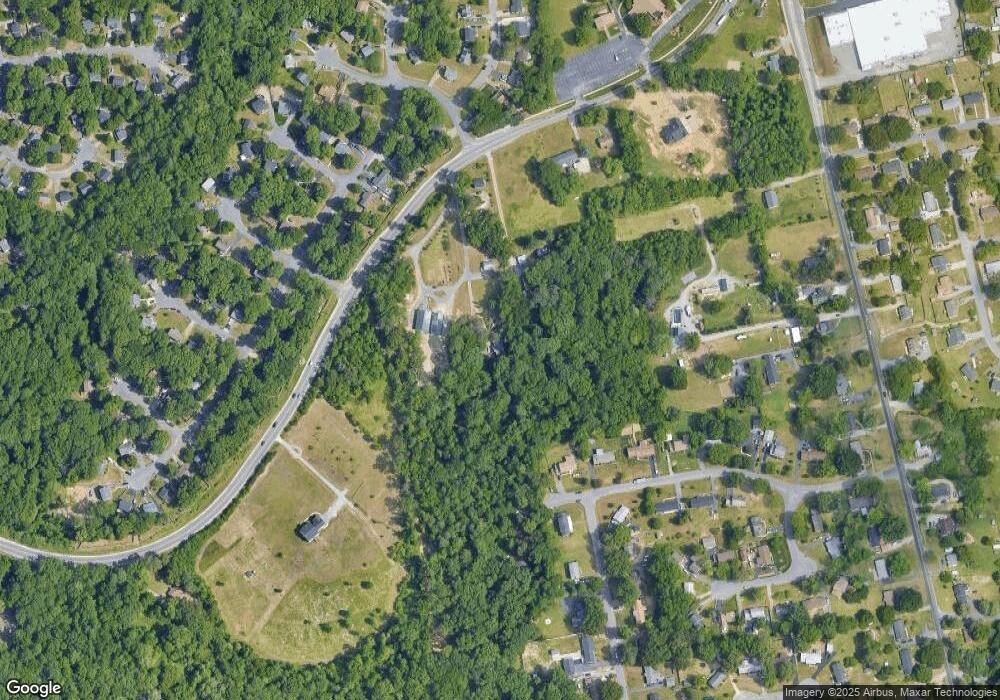 4507 Beulah Rd, North Chesterfield, VA 23237 - photo 1