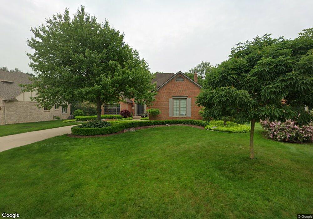 1398 Burhaven Dr, Rochester Hills, MI 48306 - photo 1