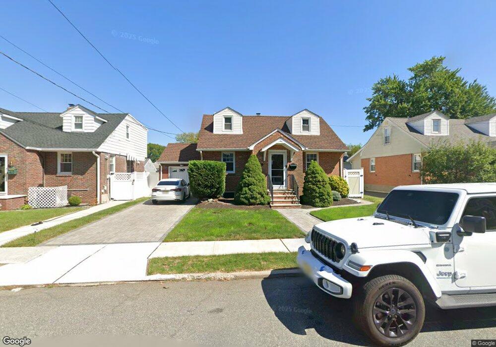 74 W Oldis St, Rochelle Park, NJ 07662 - photo 1